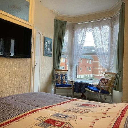 Cumbria Guest House リザム・セント・アンズ エクステリア 写真
