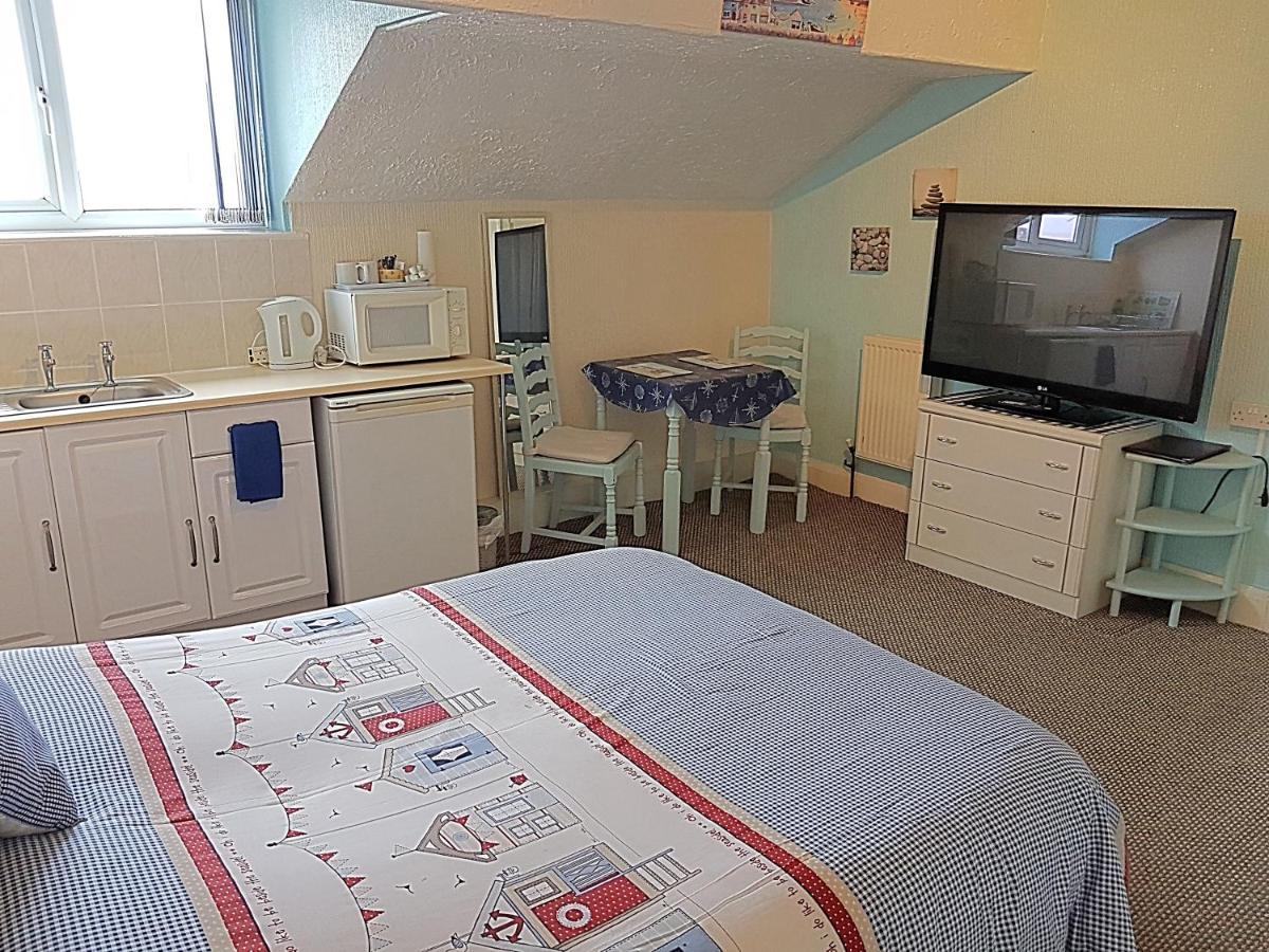 Cumbria Guest House リザム・セント・アンズ エクステリア 写真