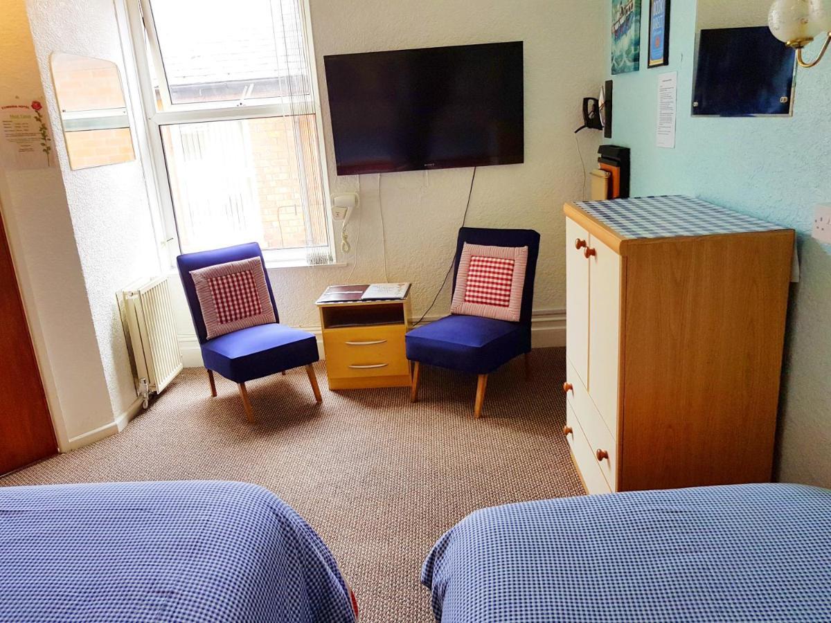 Cumbria Guest House リザム・セント・アンズ エクステリア 写真