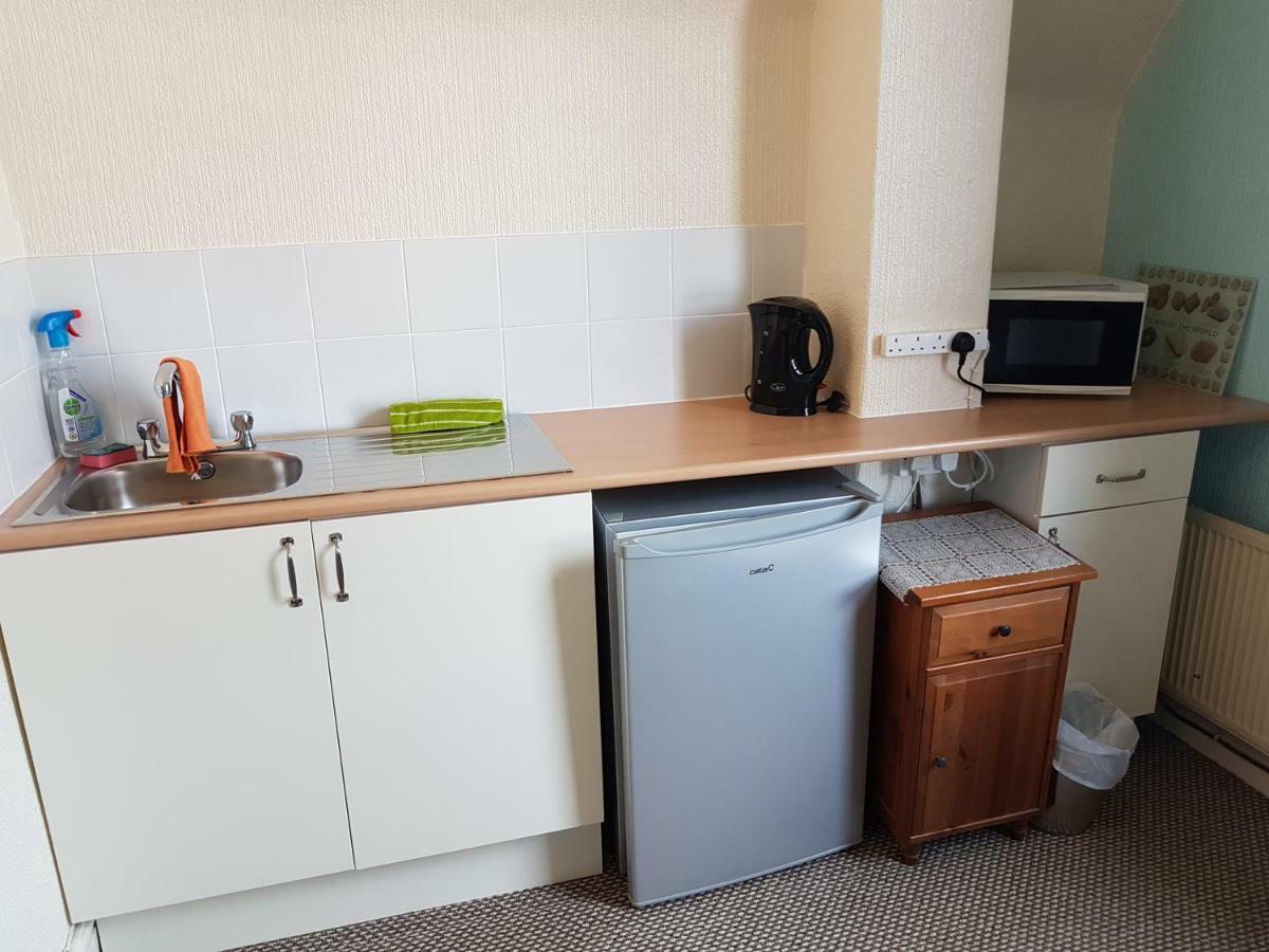 Cumbria Guest House リザム・セント・アンズ エクステリア 写真